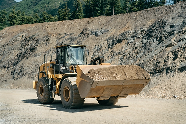 愛媛県にある協和生コン株式会社　砕石工場　保有車両・重機